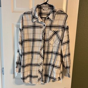 Maurices Black and White Plaid Flannel Button Down Shirt